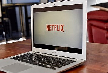 10 TV Shows Every Entrepreneur Should Watch on Netflix